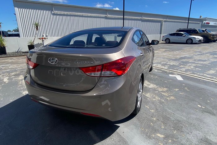 2013 Hyundai Elantra Active