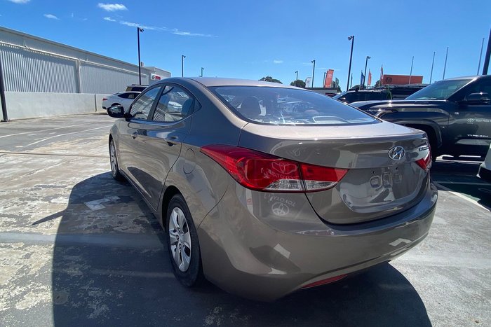 2013 Hyundai Elantra Active