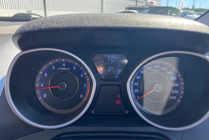 2013 Hyundai Elantra Active