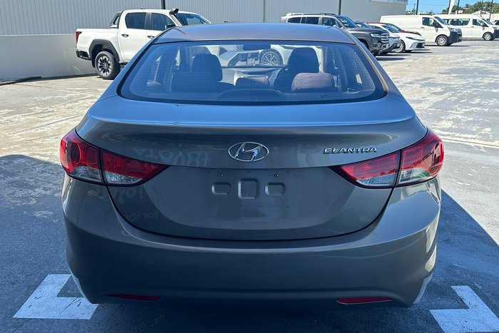 2013 Hyundai Elantra Active