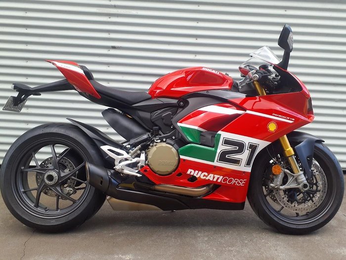 2023 Ducati Panigale Bayliss 1st Championship 20th Anniversary Panigale Red