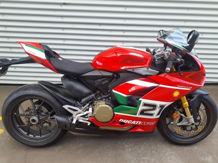 2023 Ducati Panigale Bayliss 1st Championship 20th Anniversary Panigale Red