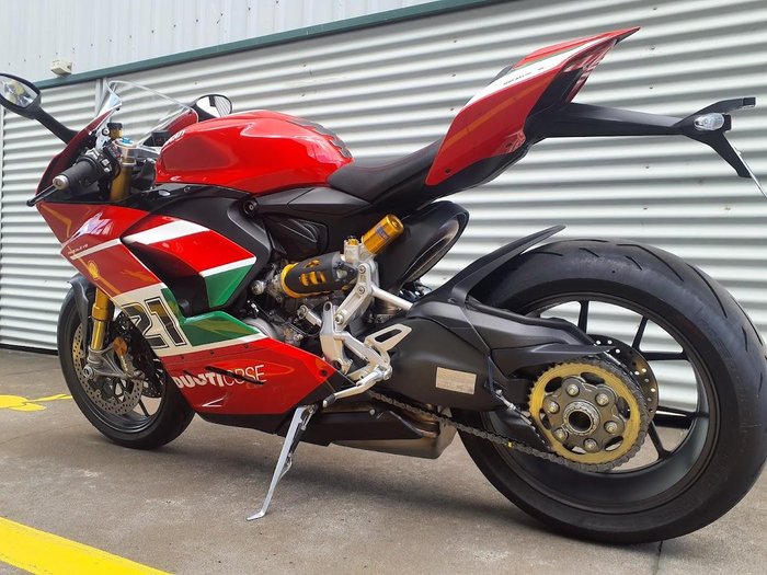 2023 Ducati Panigale Bayliss 1st Championship 20th Anniversary Panigale Red