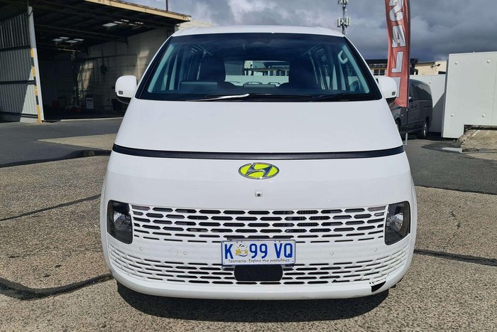 2022 Hyundai STARIA LOAD