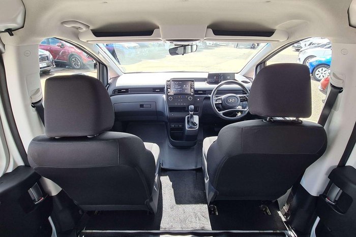 2022 Hyundai STARIA LOAD