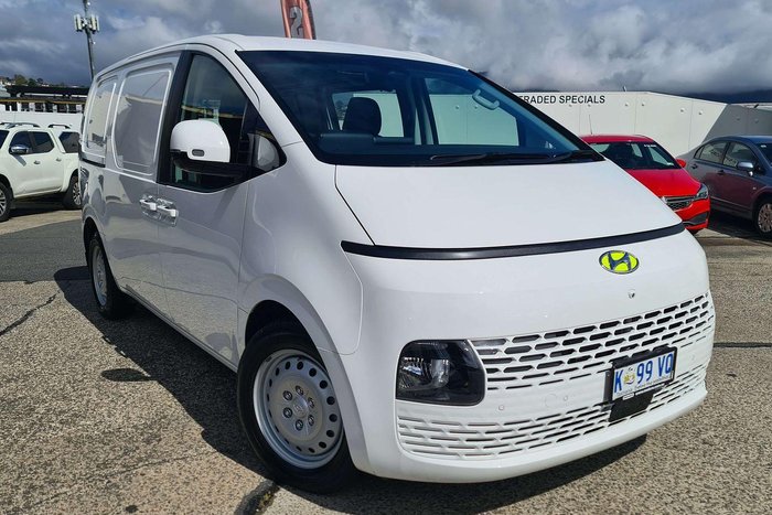 2022 Hyundai STARIA LOAD