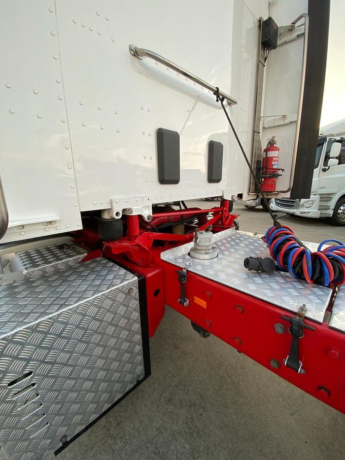 2020 Kenworth T610 SAR