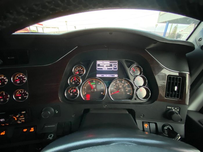 2020 Kenworth T610 SAR