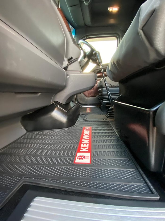 2020 Kenworth T610 SAR