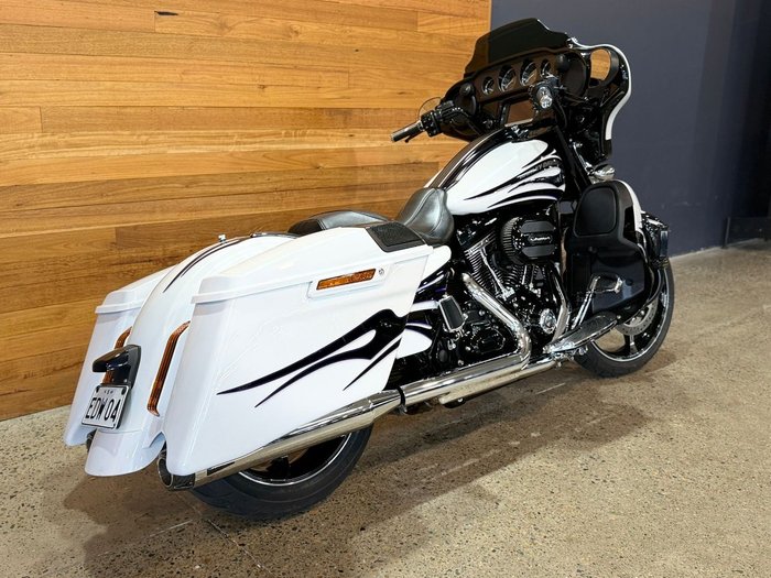 2016 HARLEY-DAVIDSON CVO STREET GLIDE