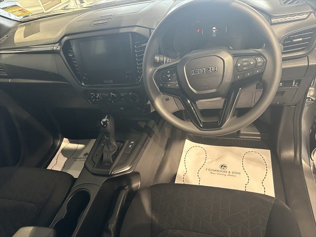 2025 ISUZU D-MAX LS-M XR