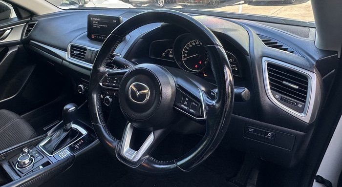 2018 Mazda 3 Maxx Sport
