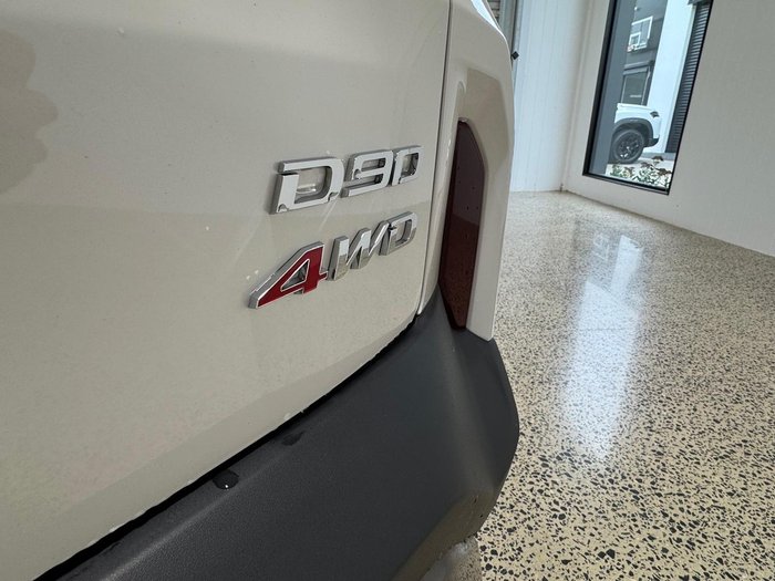2025 LDV D90 Executive