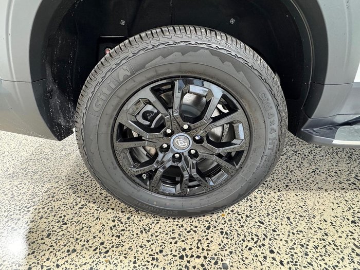 2025 LDV D90 Executive