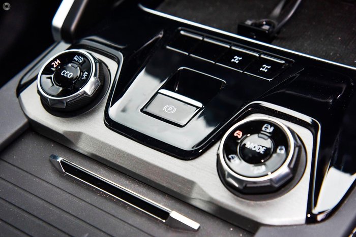 2025 LDV D90 Executive