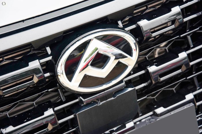 2025 LDV D90 Executive