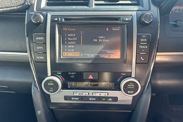 2015 Toyota Camry Atara SX