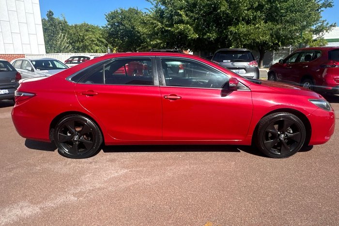 2015 Toyota Camry Atara SX