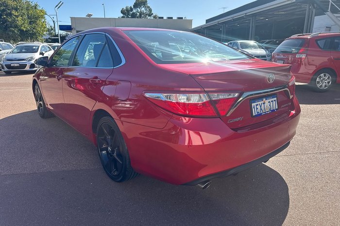 2015 Toyota Camry Atara SX