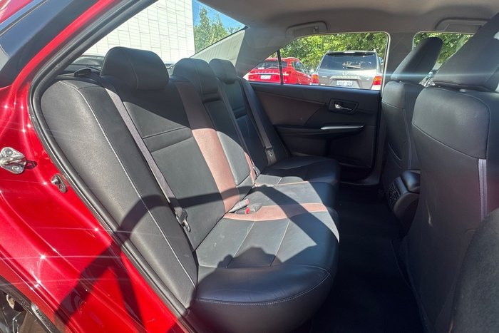 2015 Toyota Camry Atara SX