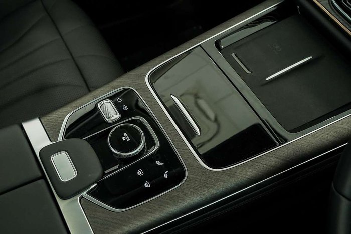 2025 Jaecoo J8 Track