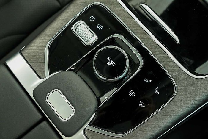 2025 Jaecoo J8 Track