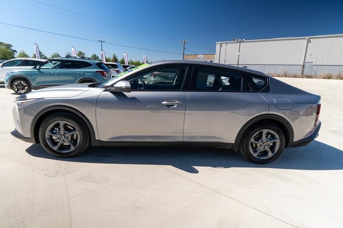 2025 Kia K4 S