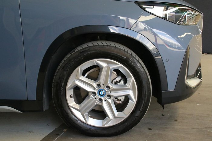 2024 BMW iX1 eDrive20 xLine