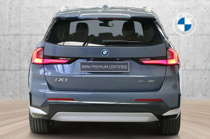 2024 BMW iX1 eDrive20 xLine