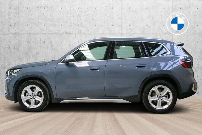 2024 BMW iX1 eDrive20 xLine