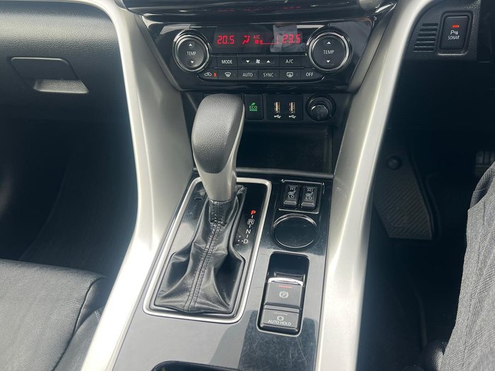 2021 Mitsubishi Eclipse Cross XLS Plus