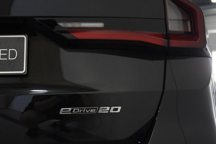 2024 BMW iX1 eDrive20 xLine