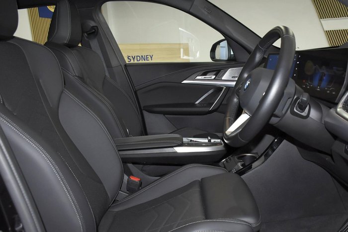 2024 BMW iX1 eDrive20 xLine