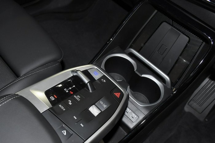 2024 BMW iX1 eDrive20 xLine