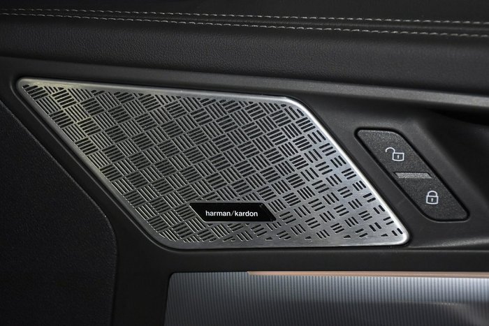 2024 BMW iX1 eDrive20 xLine