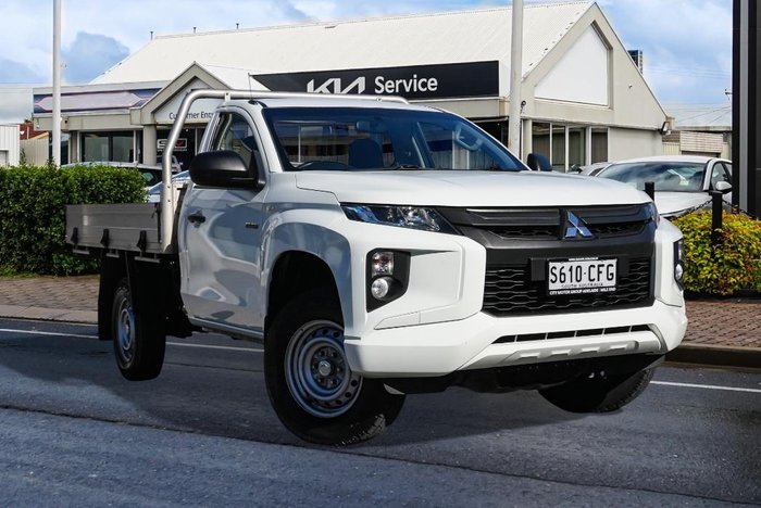2020 Mitsubishi Triton GLX