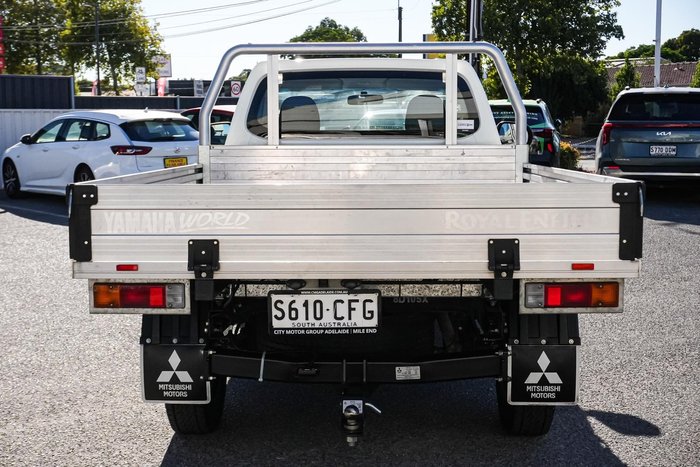 2020 Mitsubishi Triton GLX