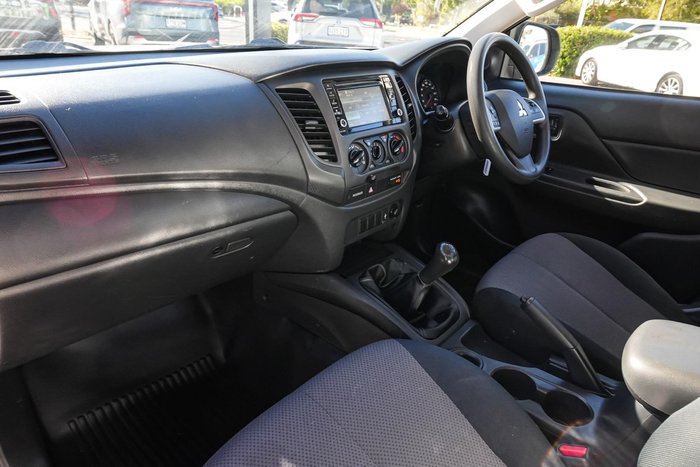 2020 Mitsubishi Triton GLX