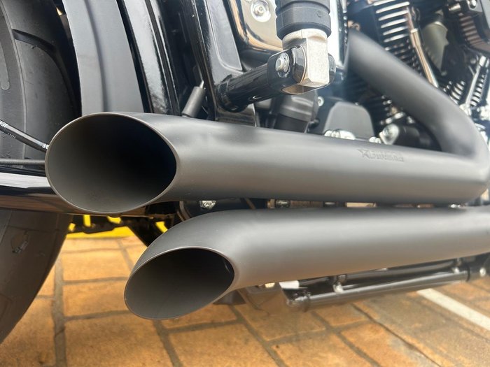 2025 Harley-Davidson Breakout 117 (FXBR) Softail Black