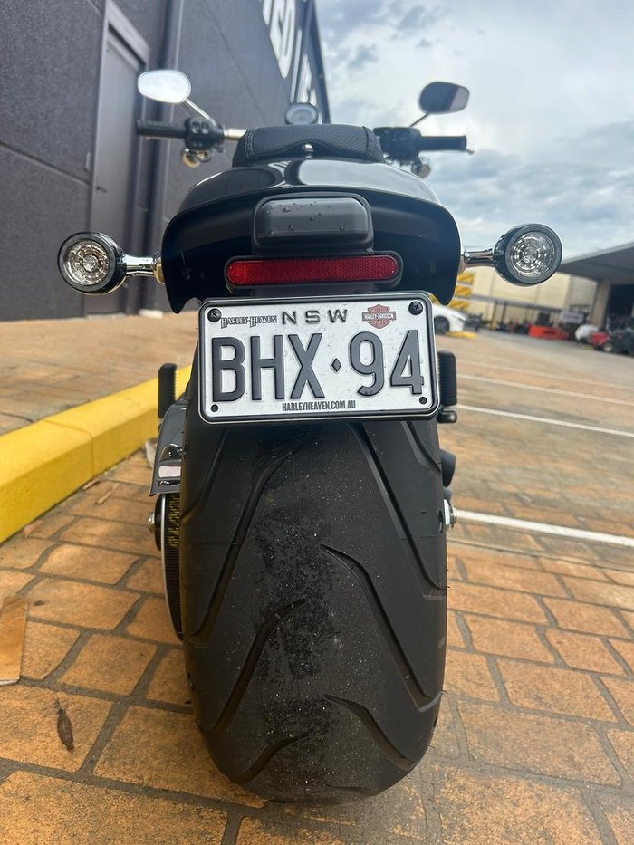 2025 Harley-Davidson Breakout 117 (FXBR) Softail Black