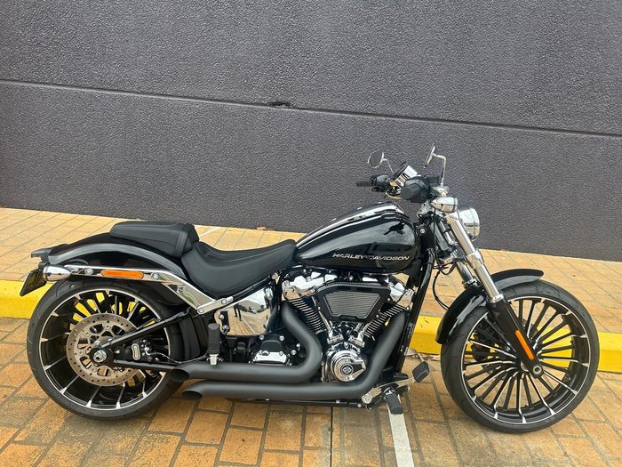 2025 Harley-Davidson Breakout 117 (FXBR) Softail Black