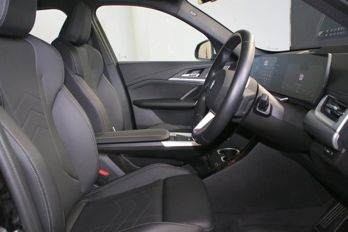 2024 BMW iX1 eDrive20 xLine