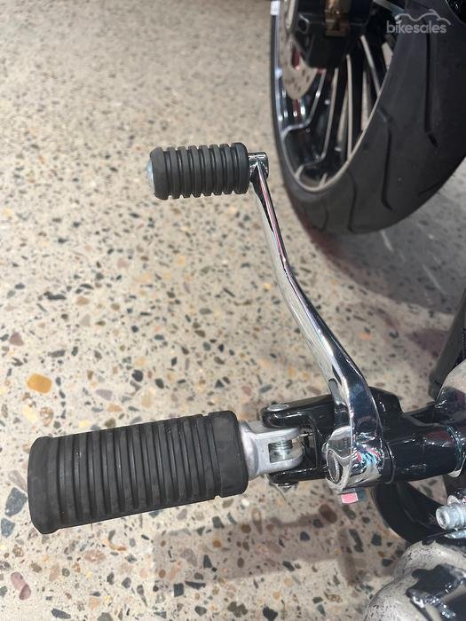 2025 Harley-Davidson Breakout 117 (FXBR) Softail Black