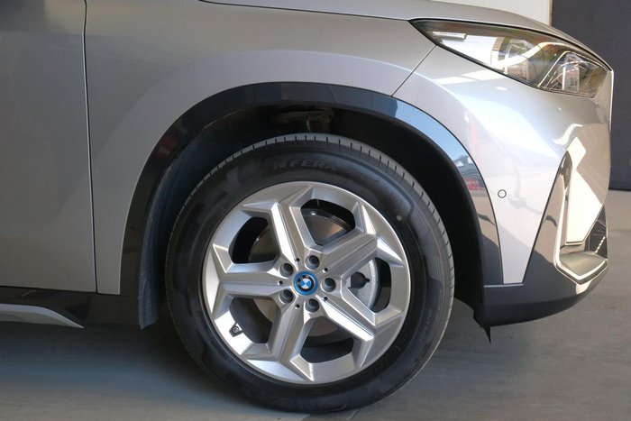 2024 BMW iX1 eDrive20 xLine