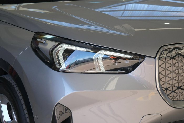 2024 BMW iX1 eDrive20 xLine