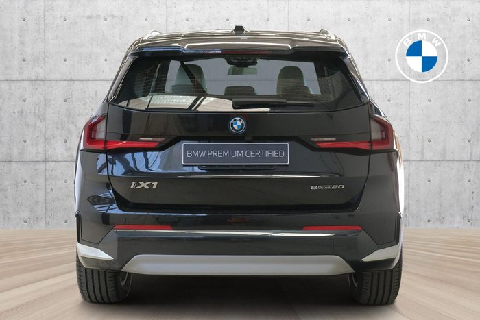 2024 BMW iX1 eDrive20 xLine