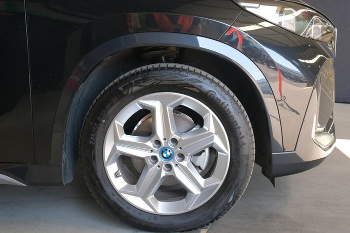 2024 BMW iX1 eDrive20 xLine