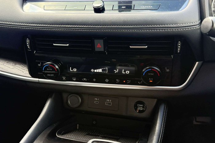 2024 Nissan X-TRAIL ST-L