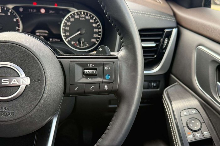 2024 Nissan X-TRAIL ST-L