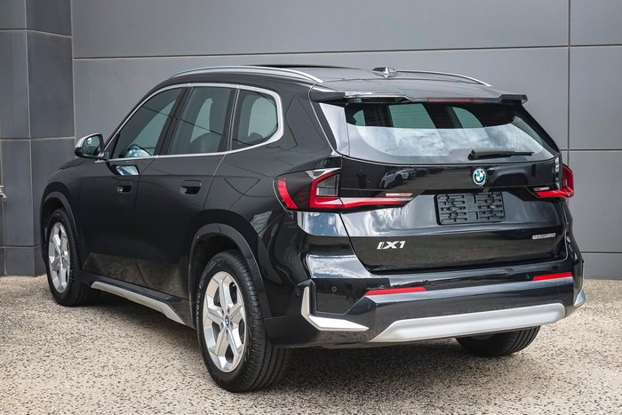 2024 BMW iX1 eDrive20 xLine